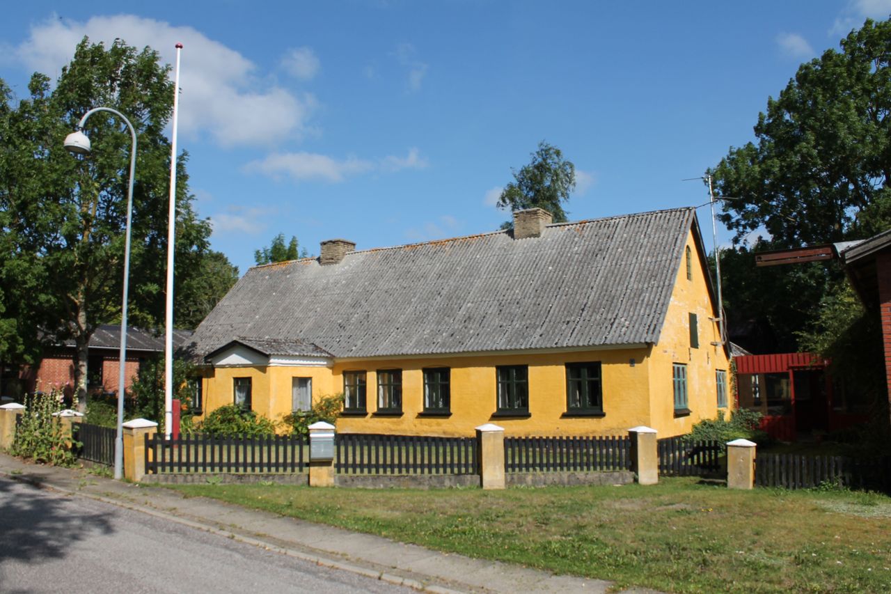 image 01